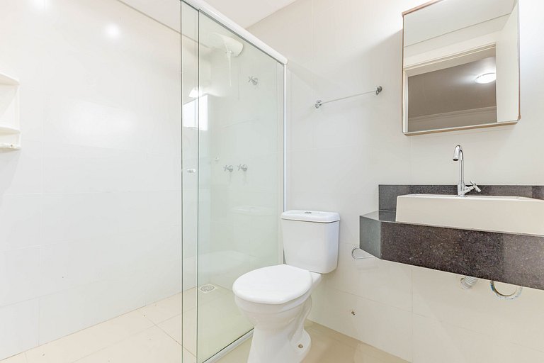 Apartamento em Bombas: Confortável e Econômico