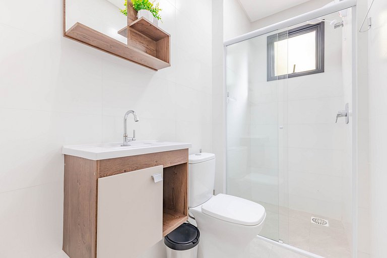 Apartamento a 150 Metros da Praia com Piscina