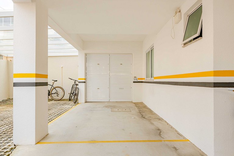 Apartamento em Bombas: Confortável e Econômico