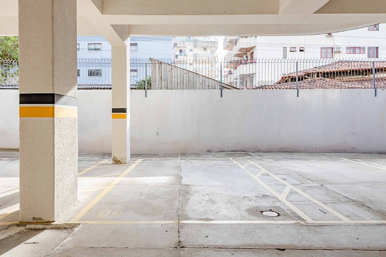 Apto com Localização Privilegiada na Avenida Principal de Bo