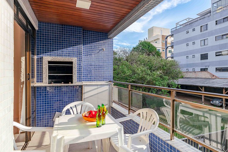 Apto com Localização Privilegiada na Avenida Principal de Bo