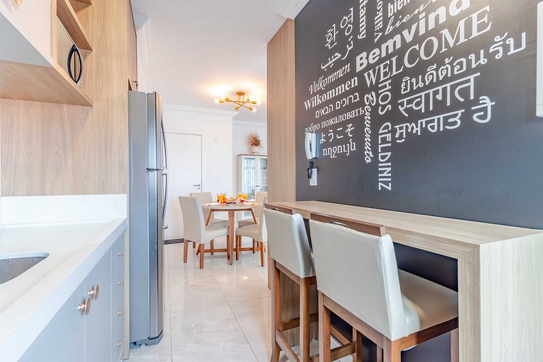 Cobertura Duplex a 100m da Praia com Jacuzzi Privativa