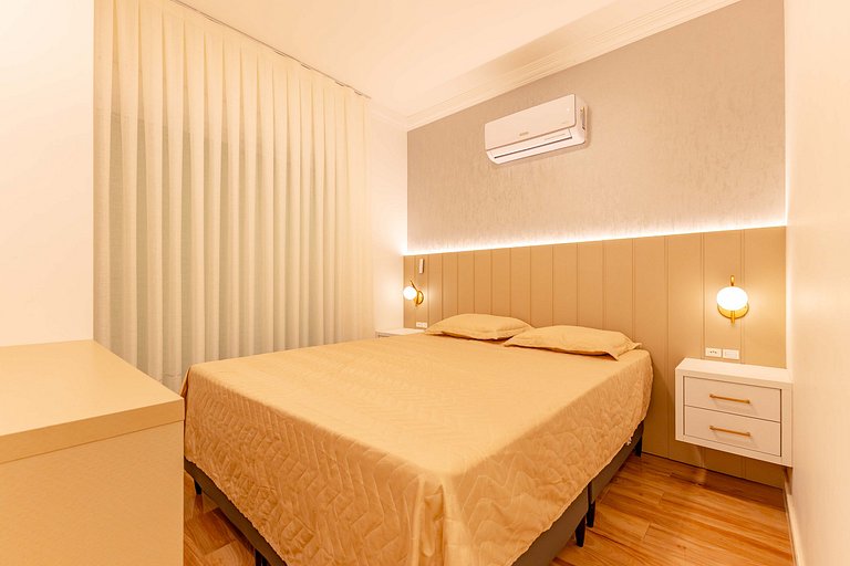 Cobertura Duplex a 100m da Praia com Jacuzzi Privativa