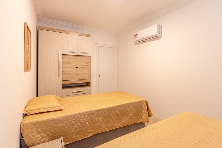 Confortável Apto com Piscina na Praia de Bombas