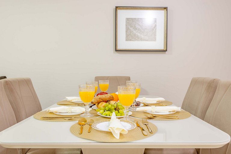 Apto Aconchegante na Praia de Bombas com Piscina