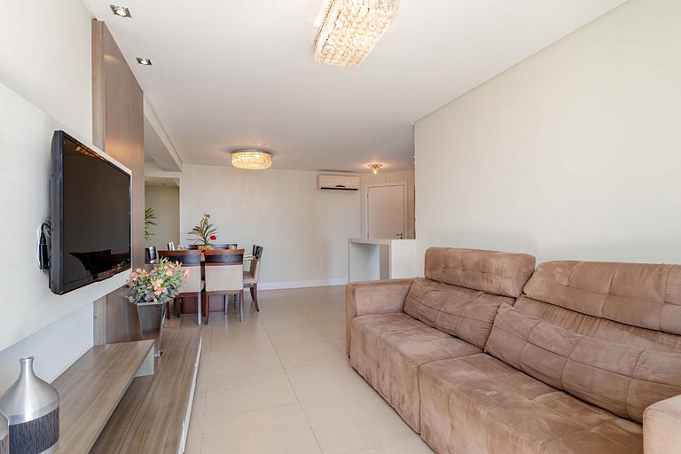 Boulevard: Apto Exclusivo a Passos do Mar