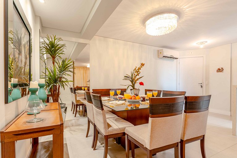 Boulevard: Apto Exclusivo a Passos do Mar