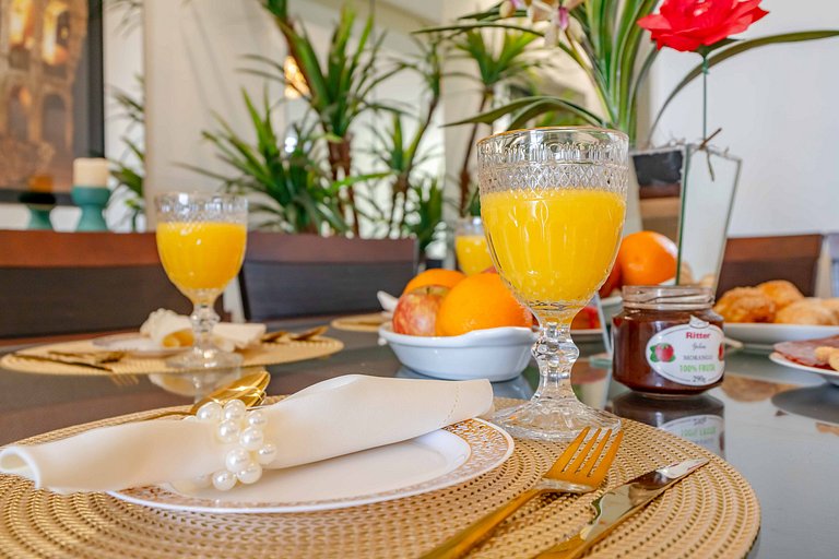Boulevard: Apto Exclusivo a Passos do Mar