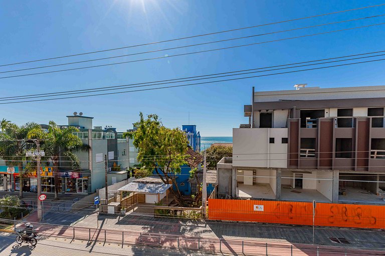 Boulevard: Apto Exclusivo a Passos do Mar