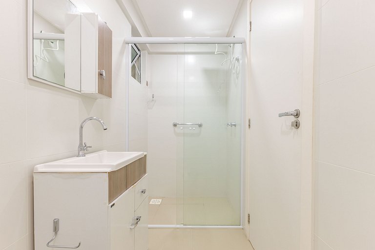 Confortável e Econômico: Apartamento em Bombas