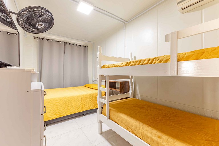 Loft Compacto a 200 metros da Praia de Bombas