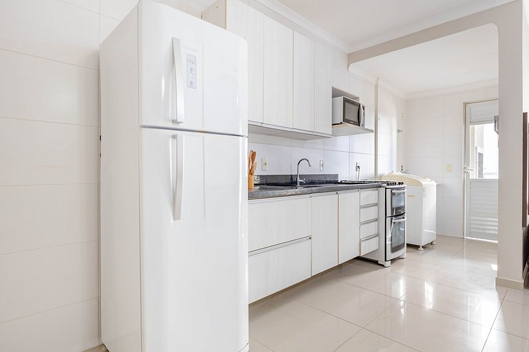 Apartamento Aconchegante na Praia de Bombas