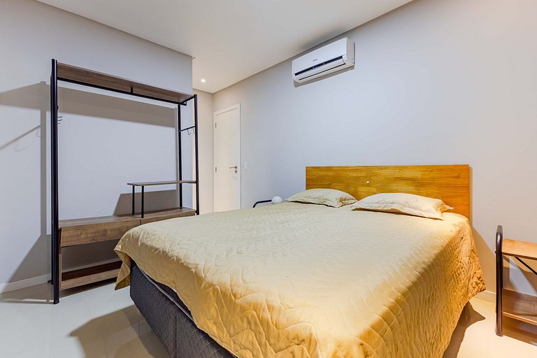 Apartamento a 150 Metros da Praia de Bombinhas