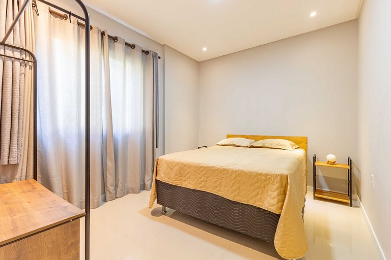 Apartamento a 150 Metros da Praia de Bombinhas