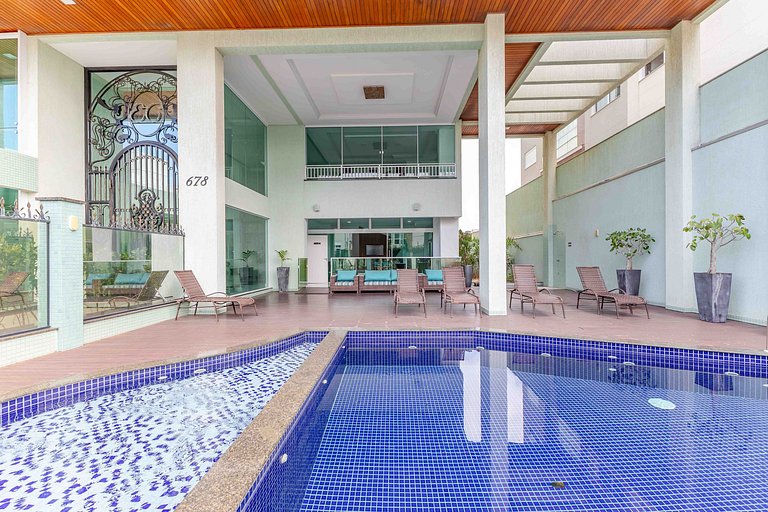 Ampla Cobertura Duplex na Praia de Mariscal