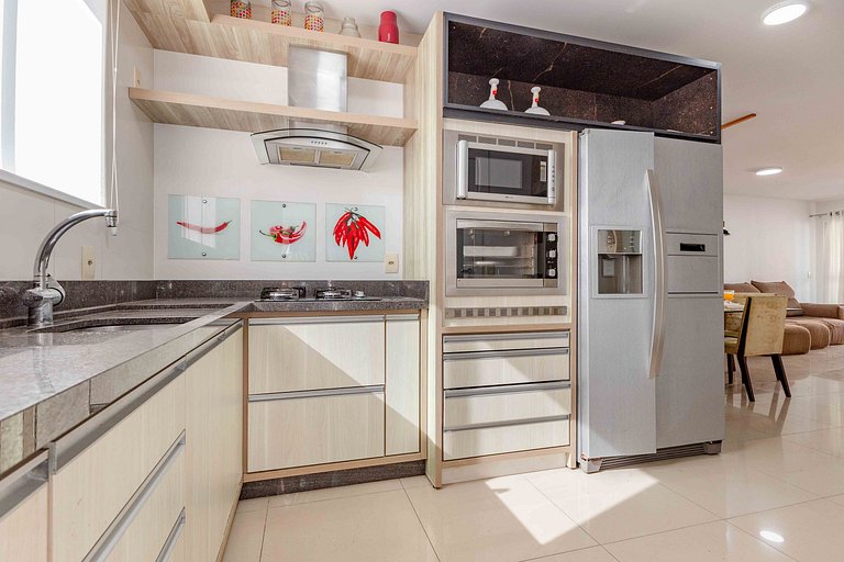 Apto a 70 Metros da Praia de Bombinhas