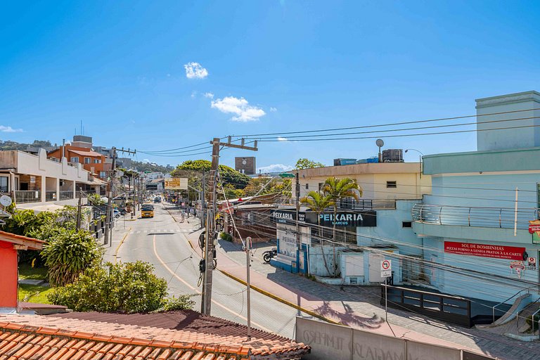 Apto a 70 Metros da Praia de Bombinhas