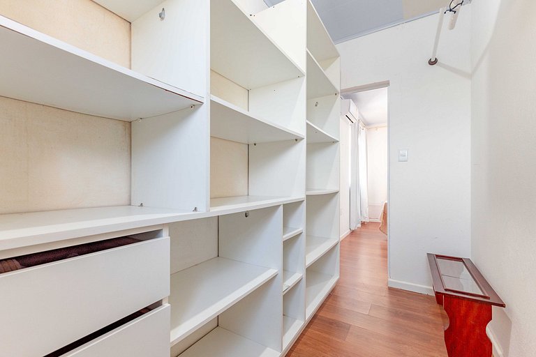 Aconchegante Apto a 200 metros da Praia de Bombas