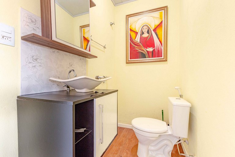 Aconchegante Apto a 200 metros da Praia de Bombas