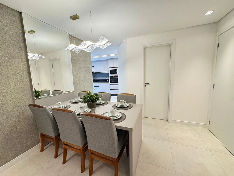 Apartamento Lindíssimo na Praia de Bombas