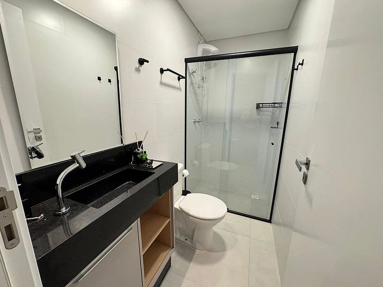 Apartamento Lindíssimo na Praia de Bombas