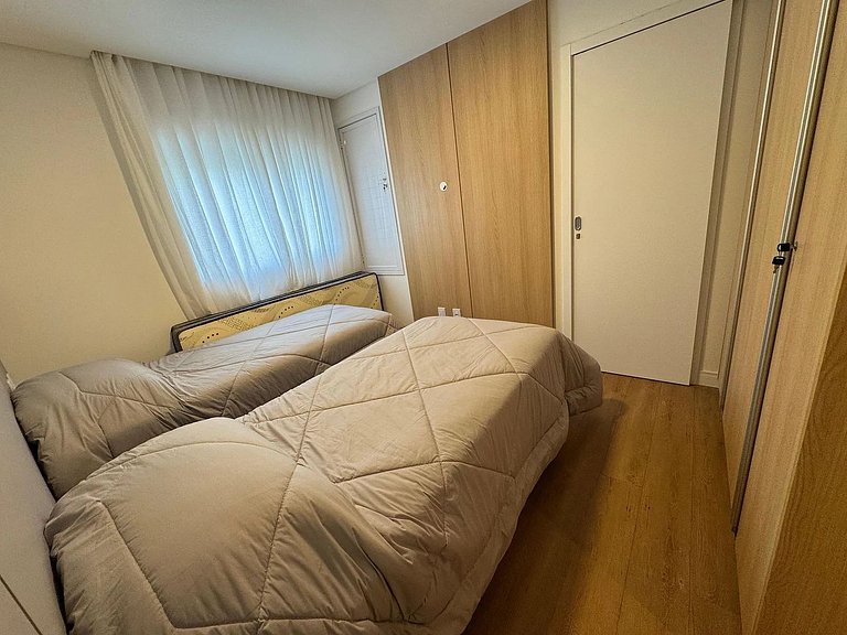 Apartamento Lindíssimo na Praia de Bombas
