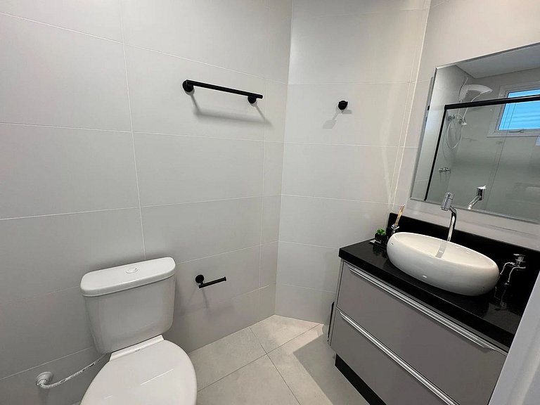 Apartamento Lindíssimo na Praia de Bombas