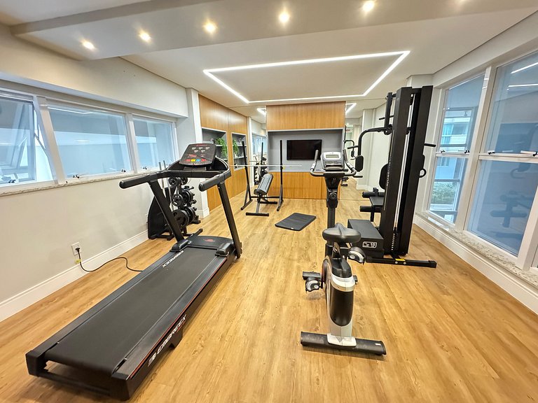 Apto Charmoso e Bem Localizado em Bombas