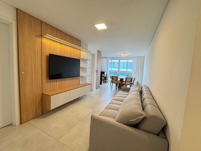 Apto Charmoso e Bem Localizado em Bombas