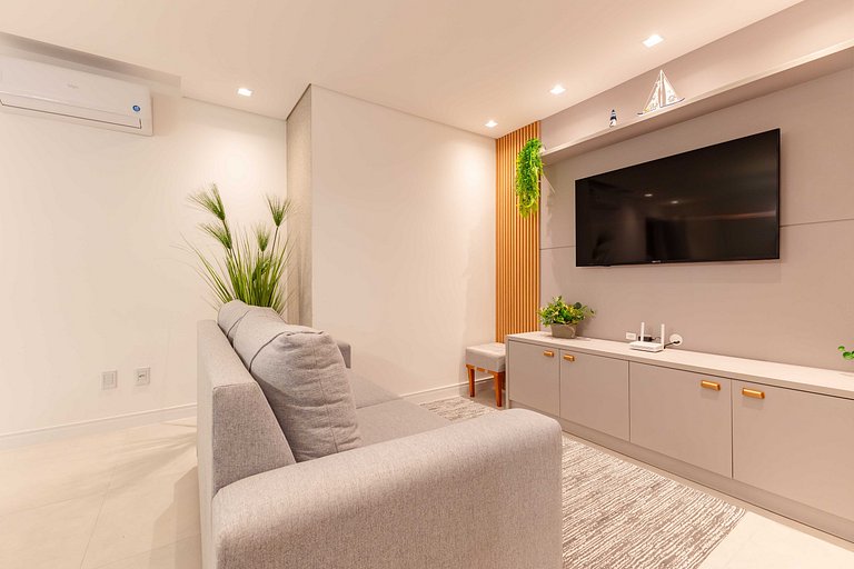 Lindíssimo Apto na Praia de Bombas