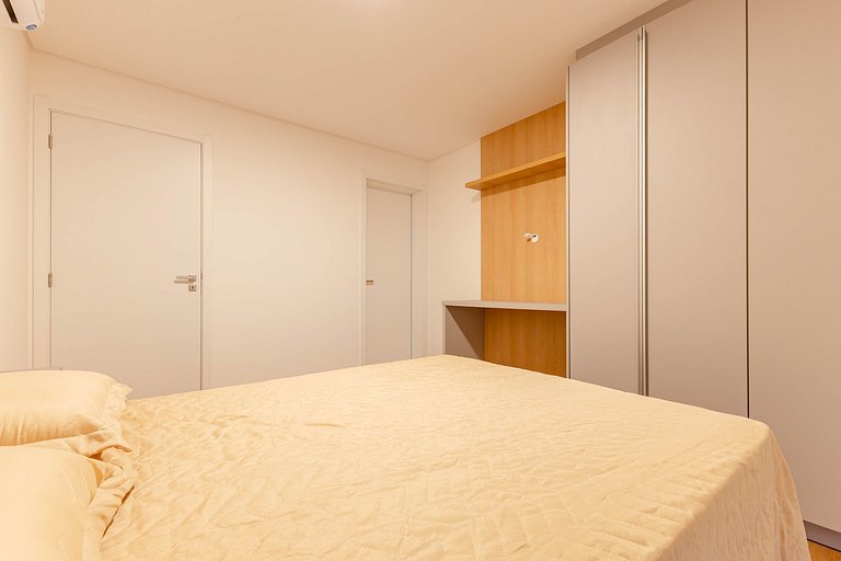 Lindíssimo Apto na Praia de Bombas