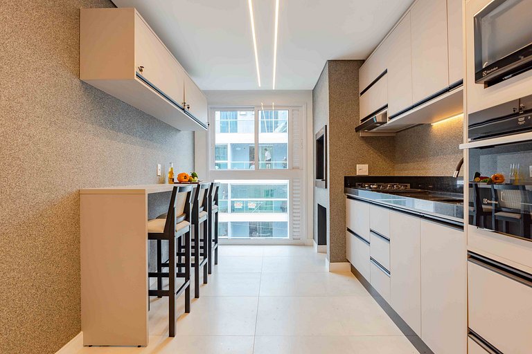 Apartamento Lindíssimo na Praia de Bombas