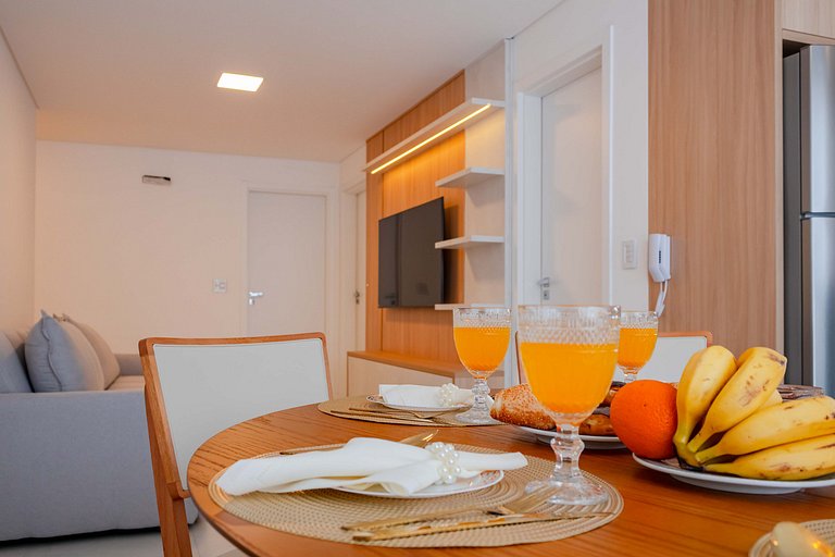 Apto Charmoso e Bem Localizado em Bombas