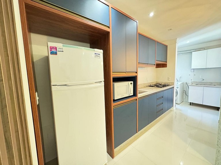 Amplo Apto a 150 Metros da Praia de Bombinhas