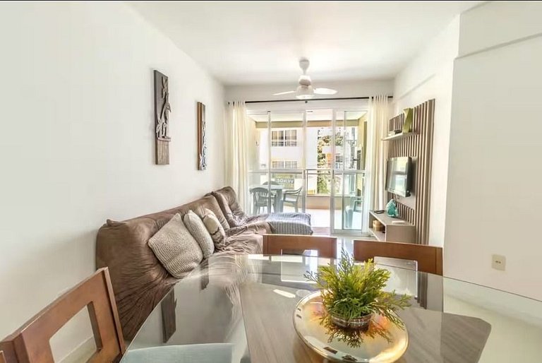 Confortável Apto a 70 Metros da Praia de Bombinhas