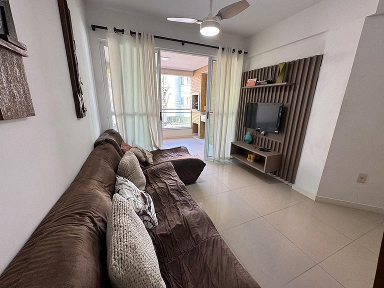 Confortável Apto a 70 Metros da Praia de Bombinhas