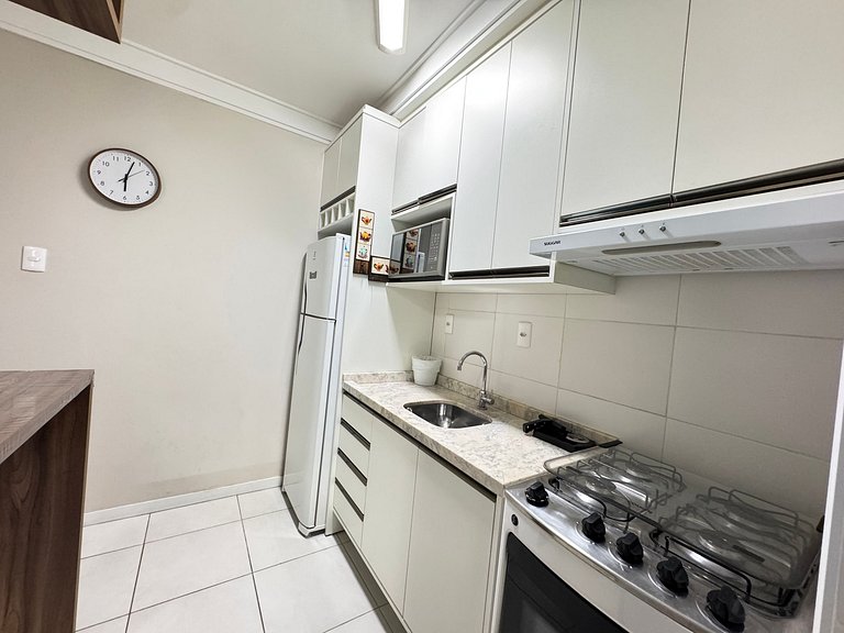 Apartamento Confortável na Praia de Bombas