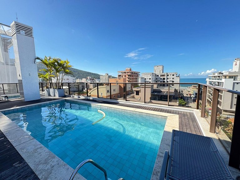 Elegante Apto a Poucos Metros da Praia de Bombas