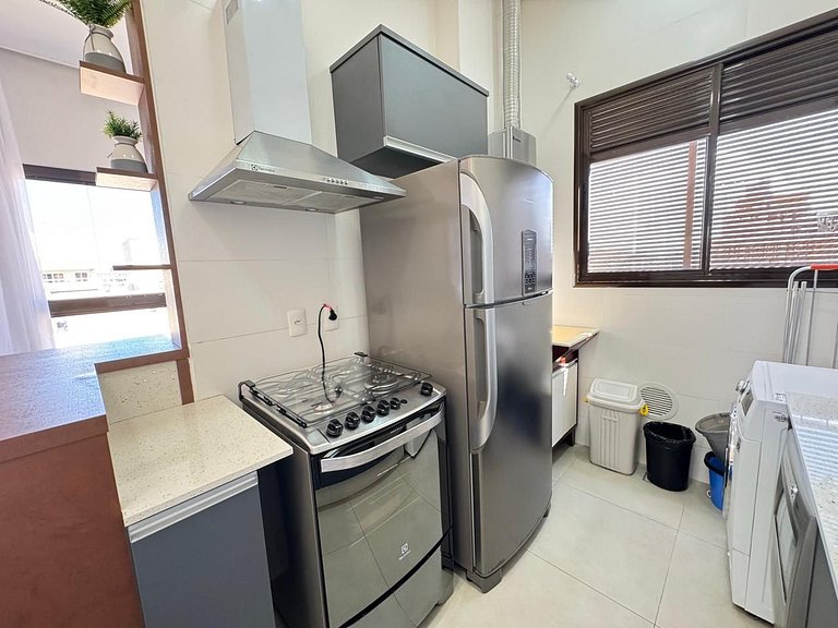 Elegante Apto a Poucos Metros da Praia de Bombas