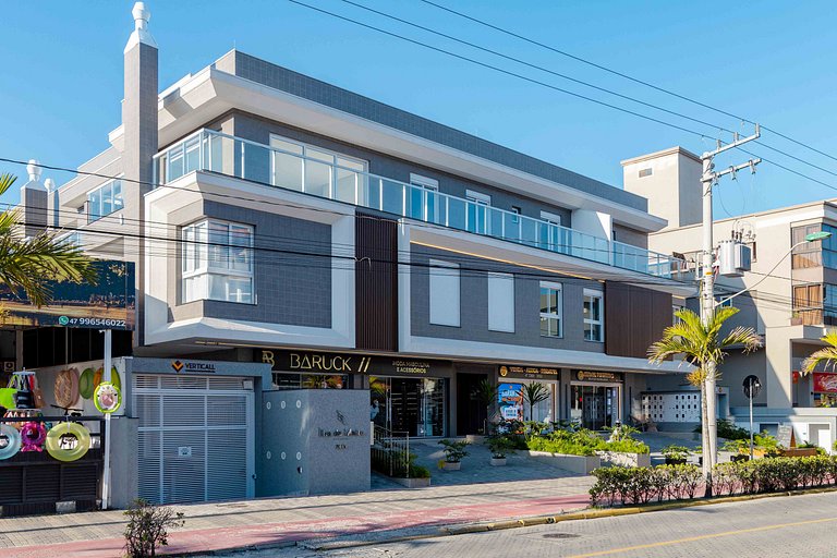 Apartamento Luxuoso Frente Mar na Praia de Bombas