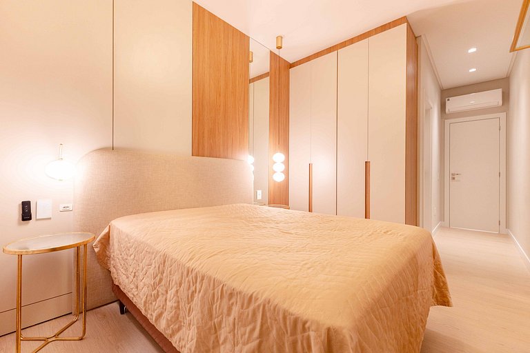 Apartamento Luxuoso Frente Mar na Praia de Bombas