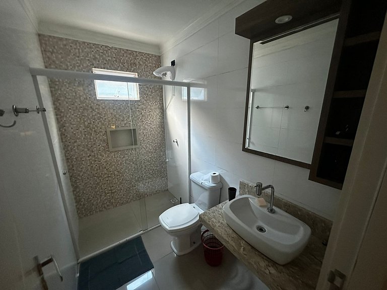 Exclusiva Casa Com Piscina, Em Bombas