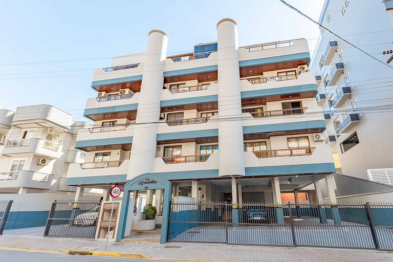 Apartamento a 70 Metros da Praia de Bombas