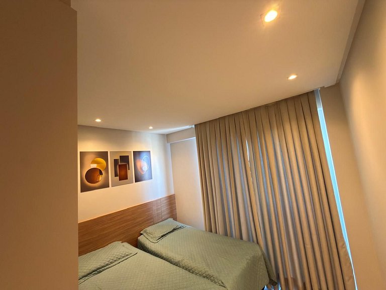 Apto em Condominio com Piscina Climatizada