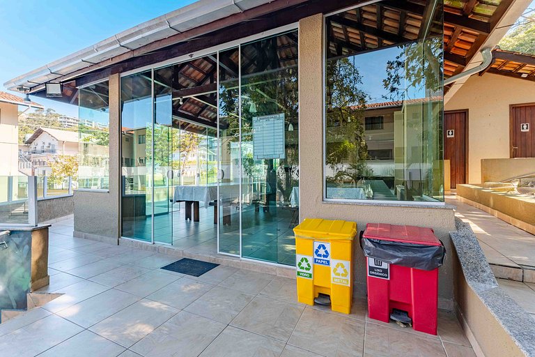 Loft Compacto a 100 metros da Praia de Bombinhas