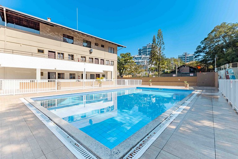 Loft Compacto a 100 metros da Praia de Bombinhas