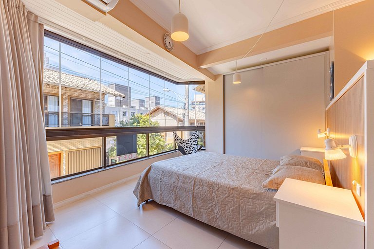 Loft Compacto a 100 metros da Praia de Bombinhas